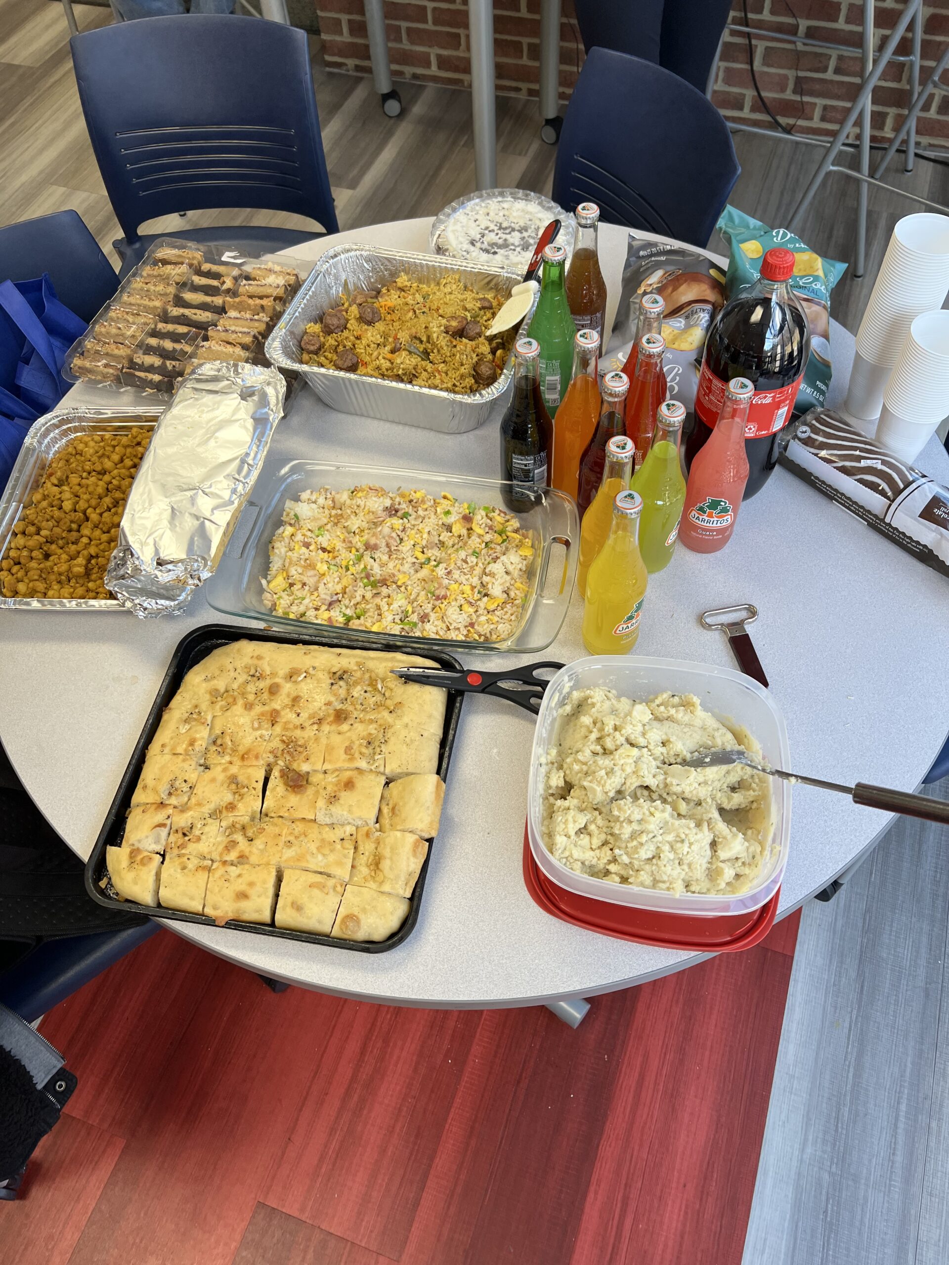 NCAS-M Thanksgiving potluck photo 6